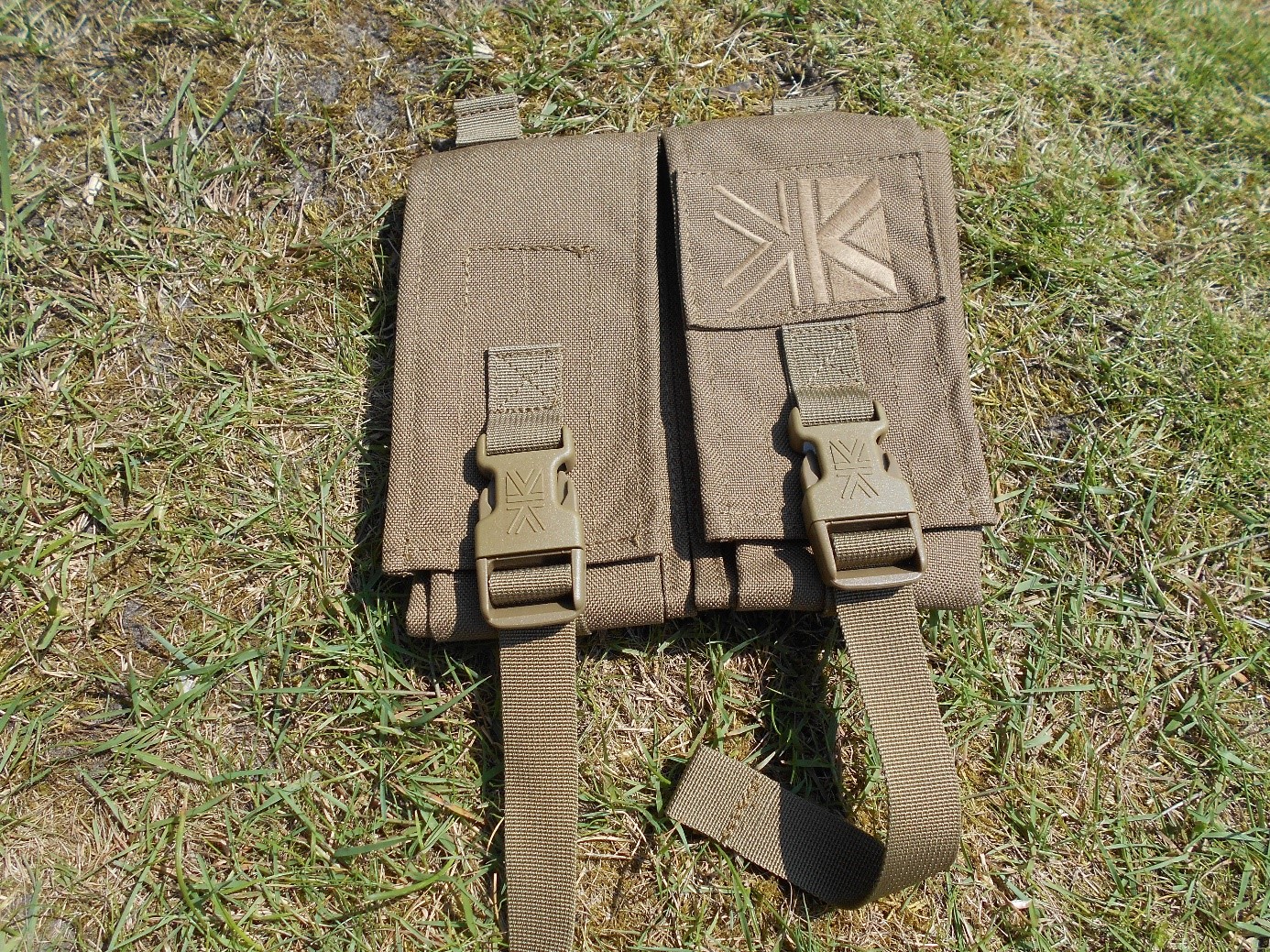 Double ammo Pouch